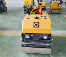 XCMG Official 800 kg Weight Small Double Drum Road Roller with High Performance XMR083 for Sale